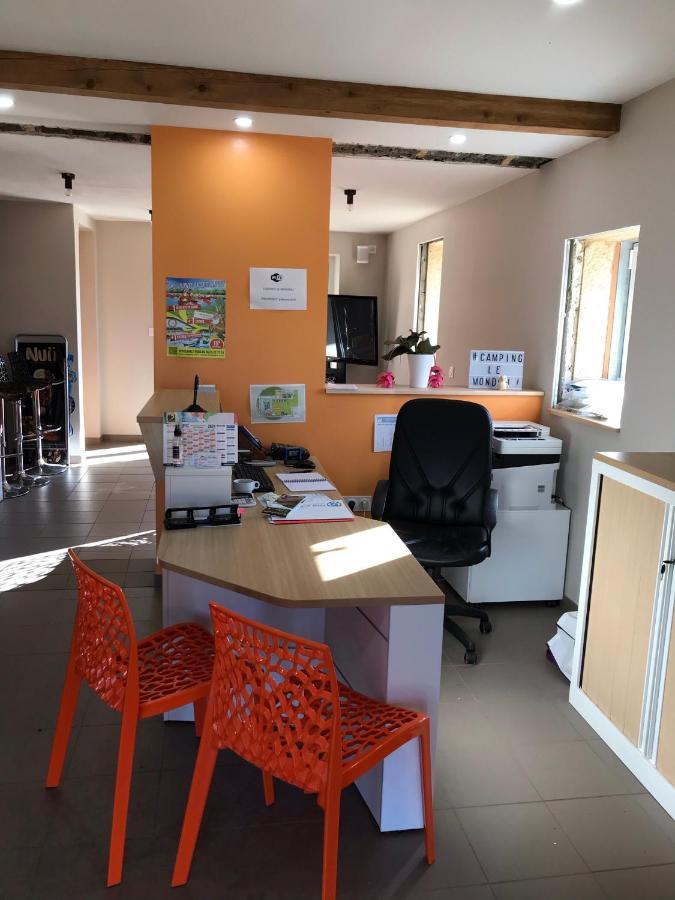 Le Mondou Saint-Julien-de-Lampon Extérieur photo